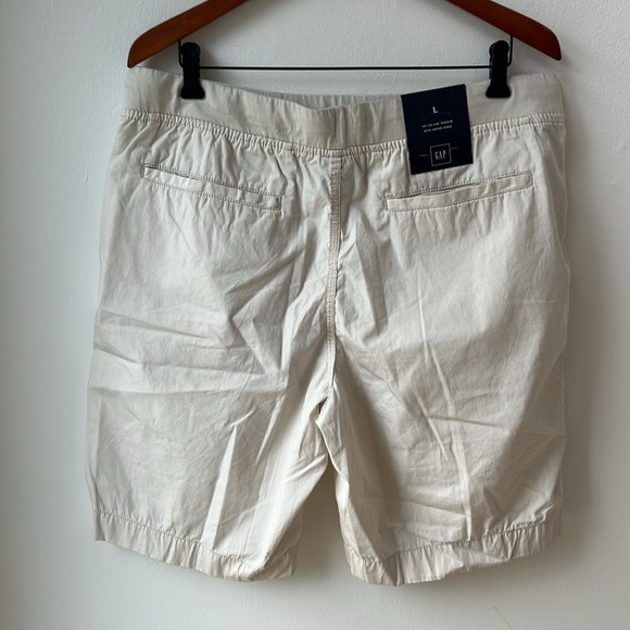 NWT Gap Men’s Premium Cotton Chino Shorts With Adjustable Draw String Large - Picture 2 of 7
